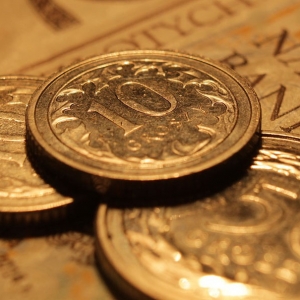 ����Ͷ��Ʊ�����ͻ���