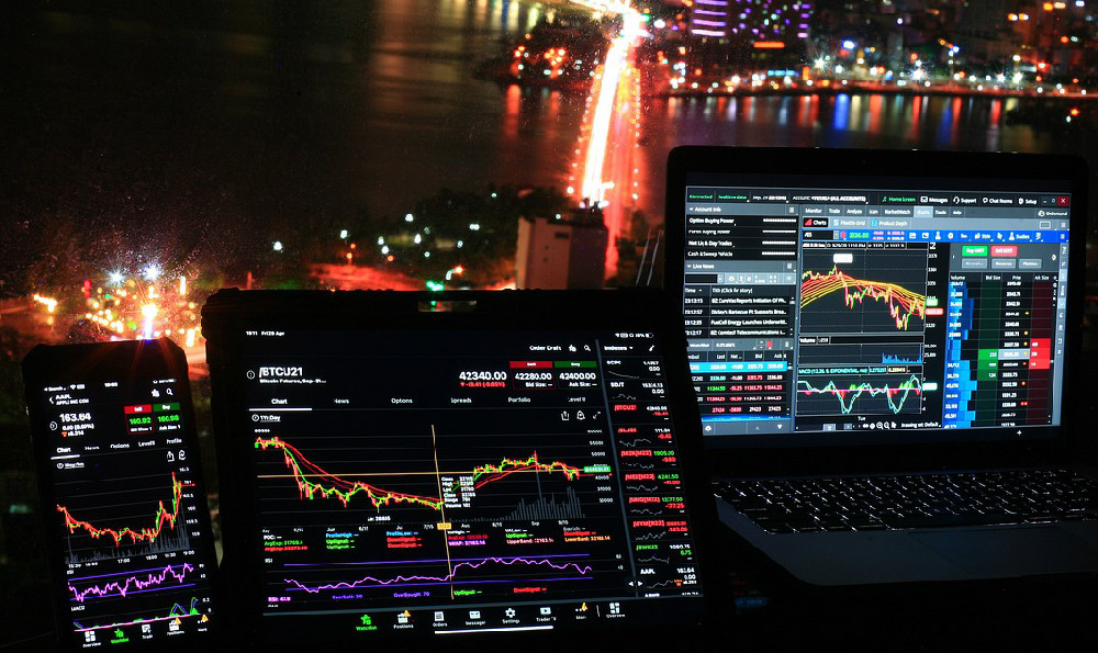 �����˹�Ʊ������ͷһ��