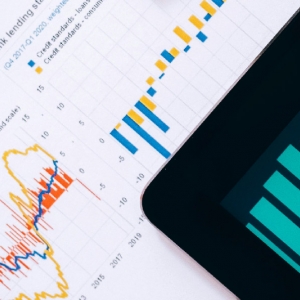 A50 ָ���ڻ��ͻ��� 300 �Ƚ�