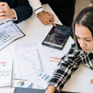 ֤ȯͶ�ʵ�ѡ�ɷ���