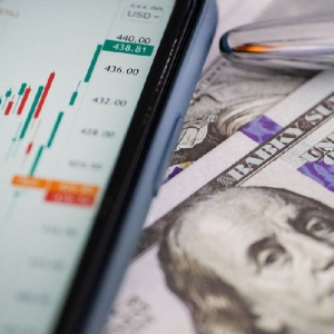 �ڻ���ָƽ��������