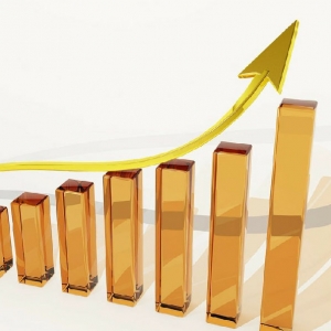 �����Ʊ������ֵ���� 50 ����������̨�ϵ�������