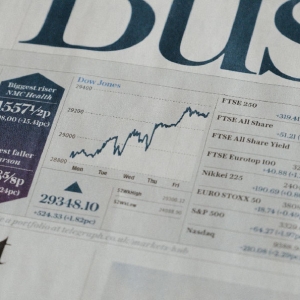 ŷ�ƹ� 2024 ��ɼ��ǵ� 20 Ԫ