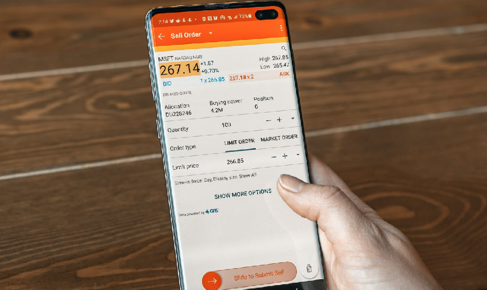 ��Ʊ����β����ͣ�ڶ���