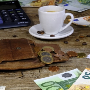 ��ָ֤��ţ�гɽ���